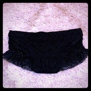 🖤🎀 Black lace fold over swim skirt